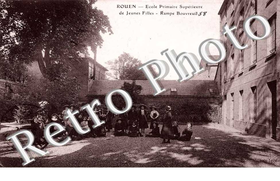 Ecole primaire superieure de jeunes filles - Rampe Bouvreuil