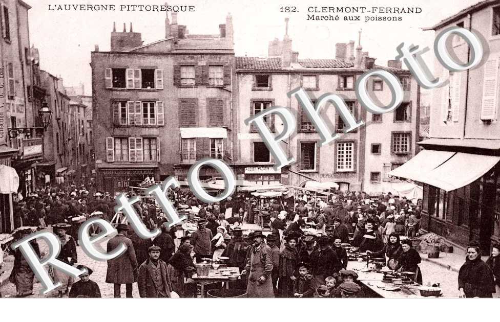 MARCHE AUX POISSONS
