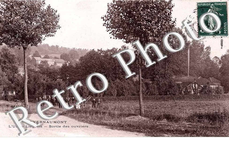 L'USINE LIEGOIS - SORTIE DES OUVRIERS