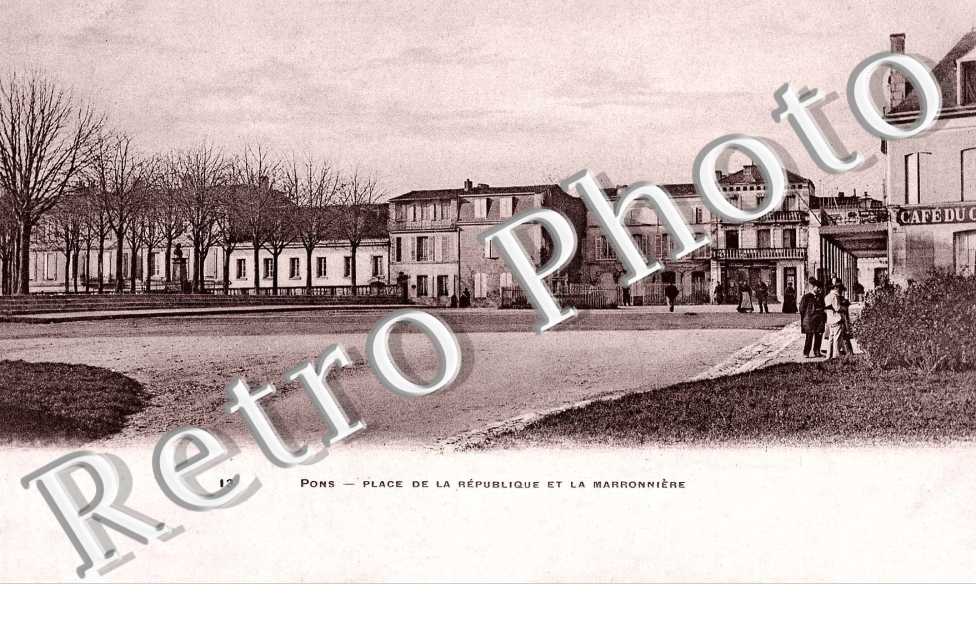 place de la republique et la marronniere