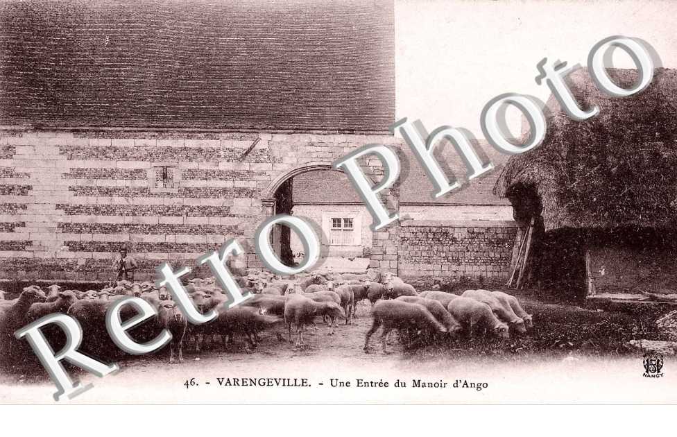 Une entree du Manoir d'Ango