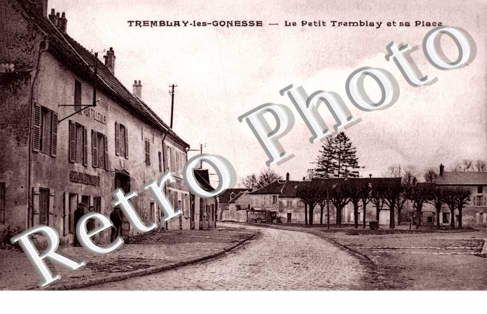Le petit Tremblay et sa place