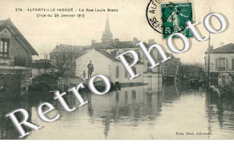 Inondation de la Seine et de la Marne - Rue Louis Blanc