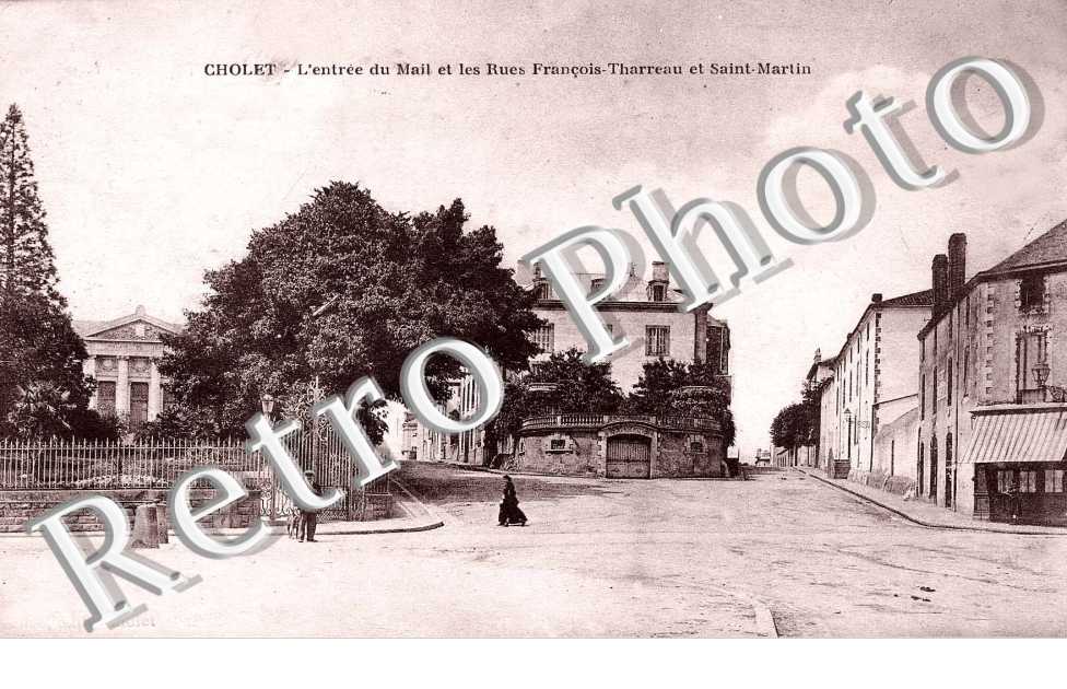 L'Entree du Mail et les Rues Francois Tharreau et Saint Martin