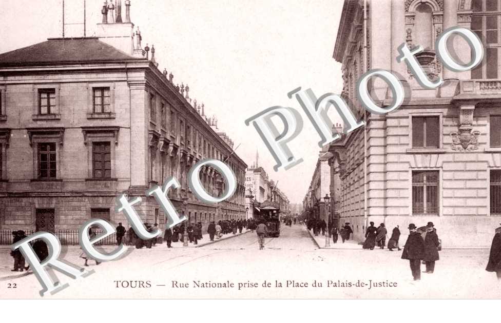 Rue Nationale prise de la Place du Palais de Justice