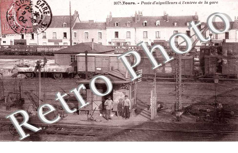 Poste d'Aiguilleurs à l'entrée de la Gare