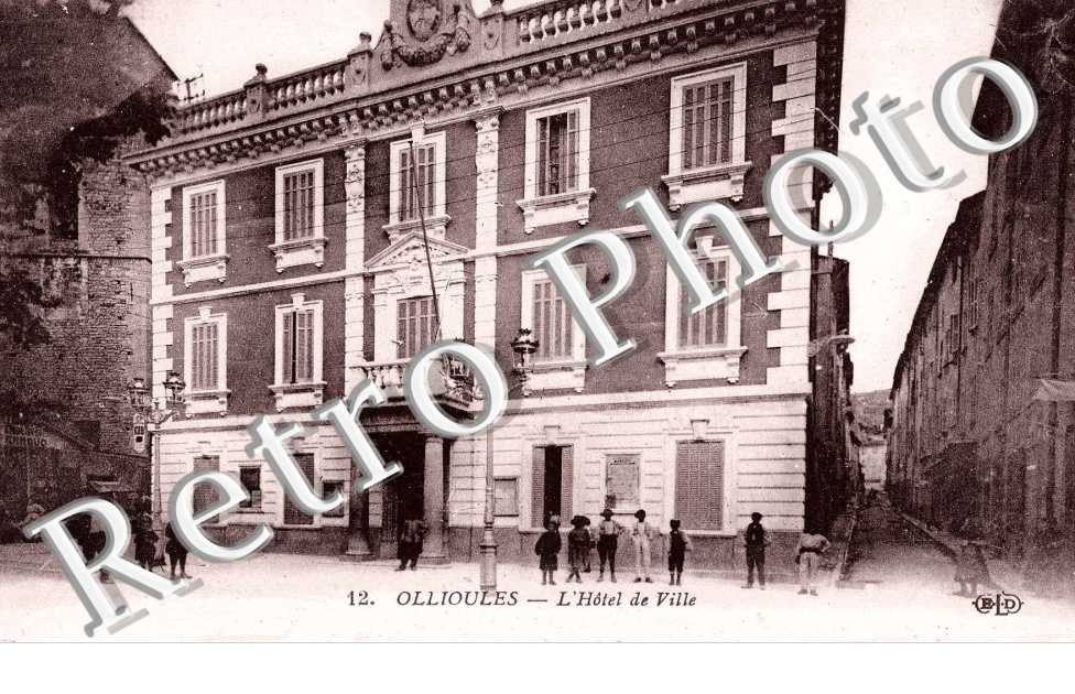 L'Hotel de Ville
