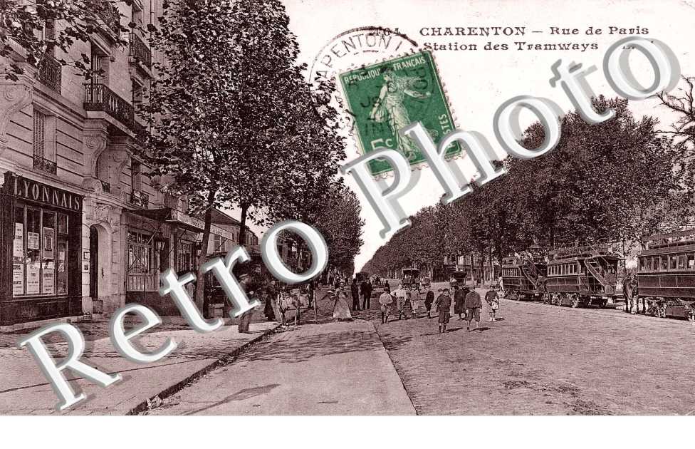 Rue de Paris - station des tramways