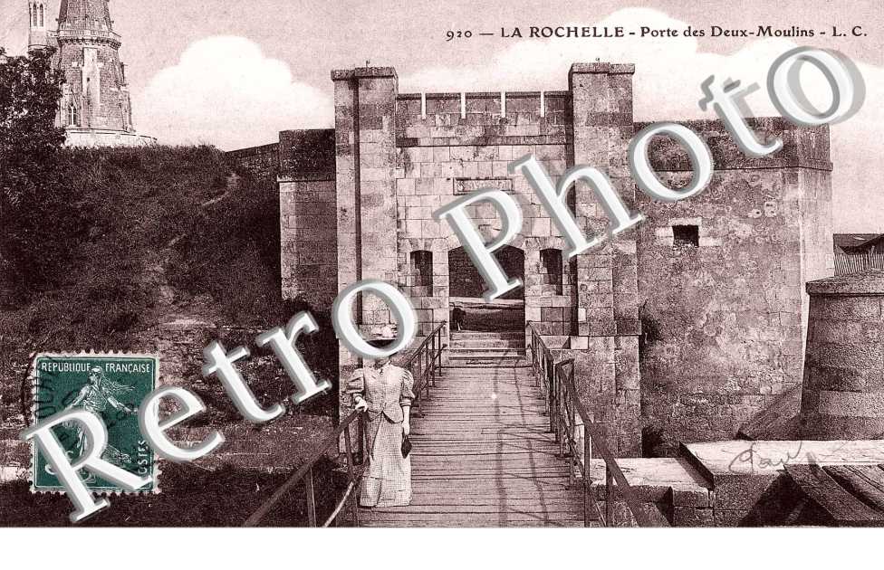 la porte des deux moulins