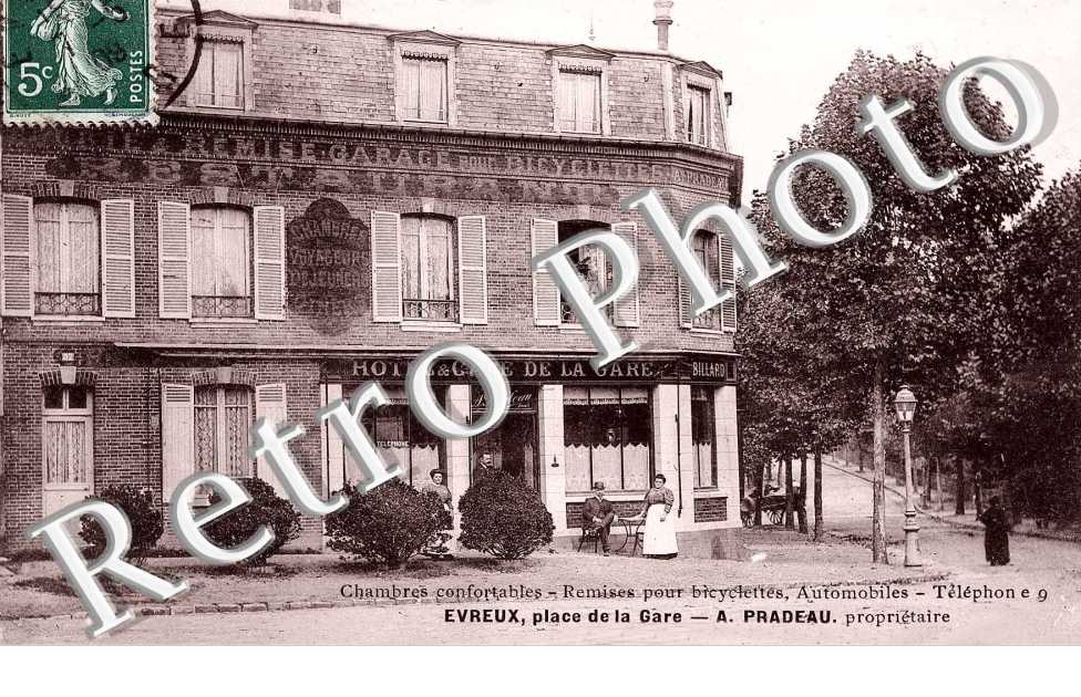place de la Gare Hotel de la Gare  A. Pradeau proprietaire