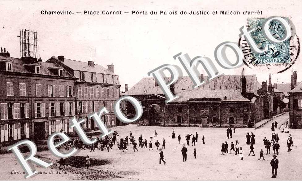 place Carnot Porte du Palais de Justice et Maison d'arret