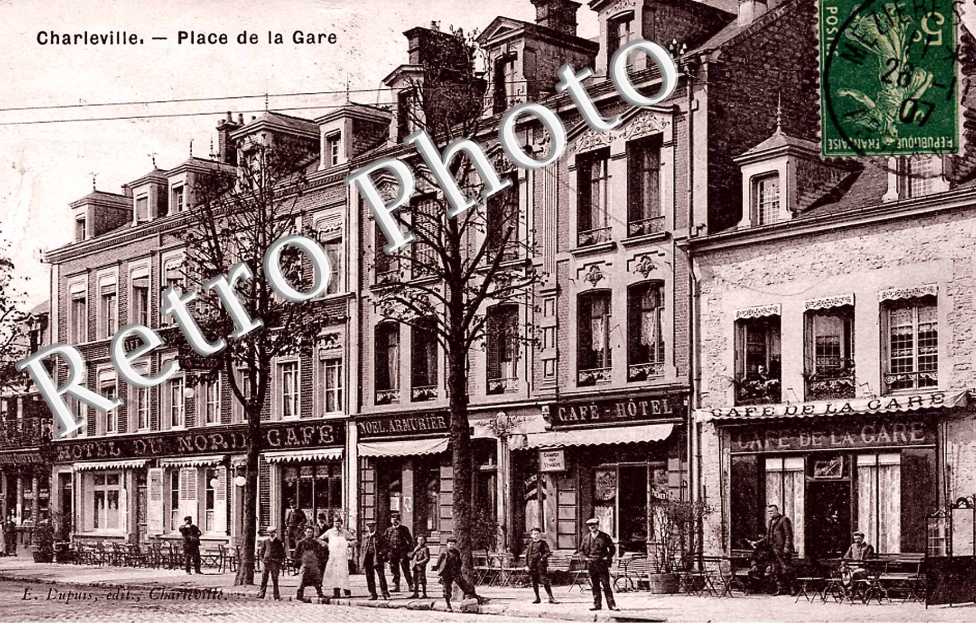 La Place de la Gare