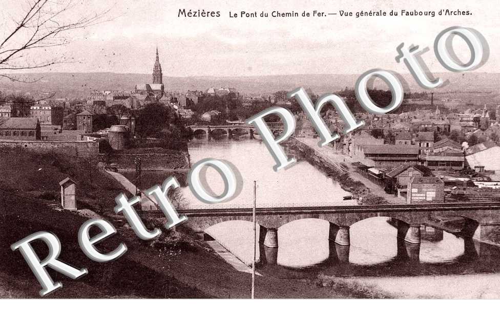 le pont du chemin de fer Vue generaloe du faubourg d'Arches