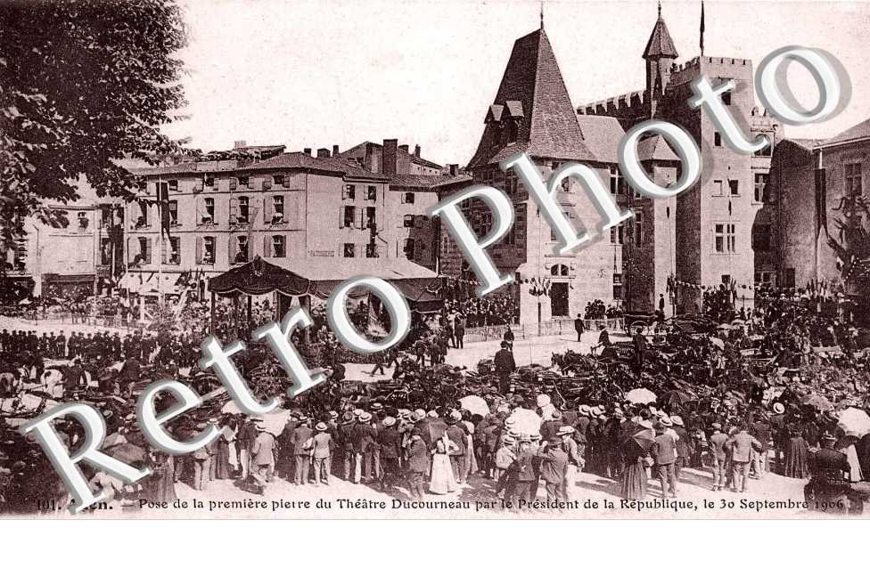 Theatre Ducourneau, pose de la premiere pierre, 1906