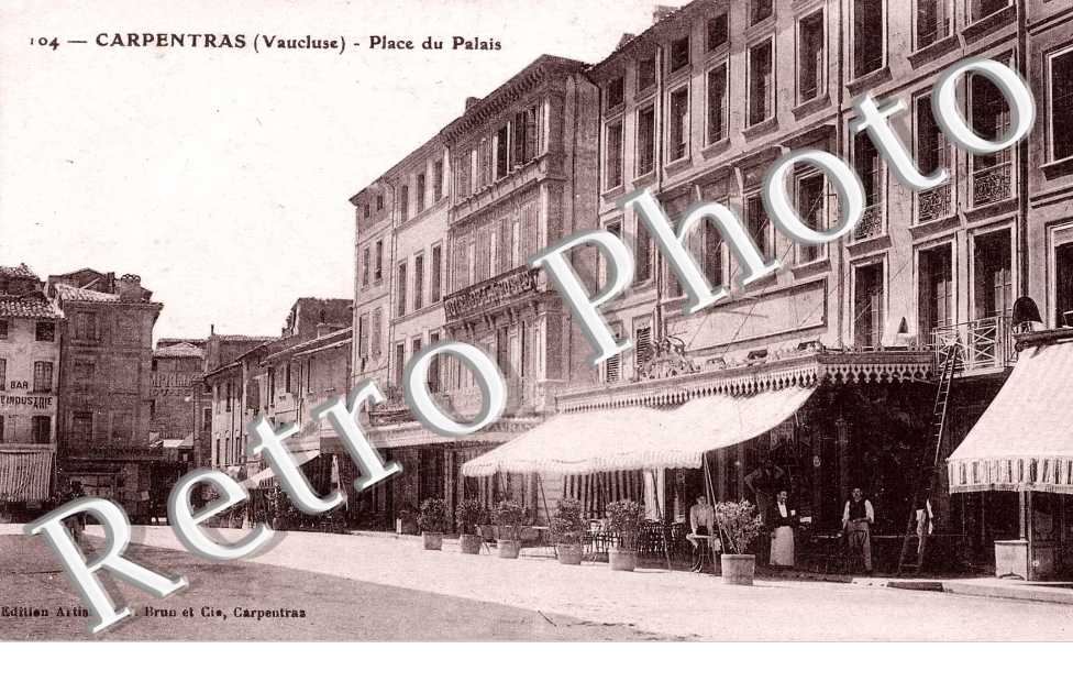 Place du Palais