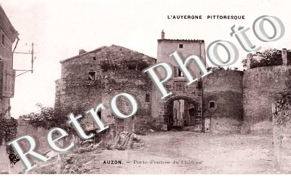 porte d'entree du chateau