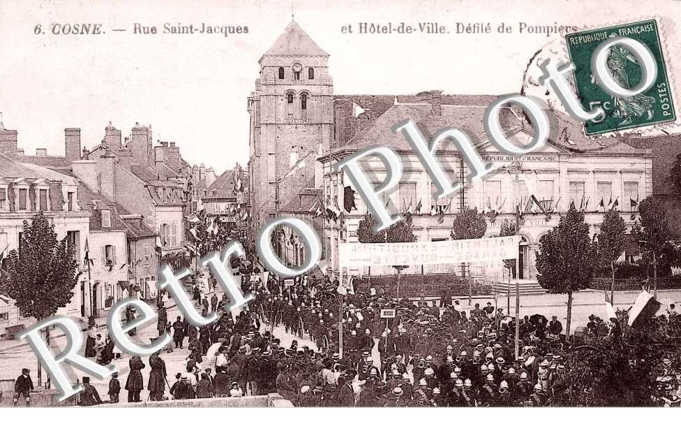 rue St Jacques, defile de pompiers