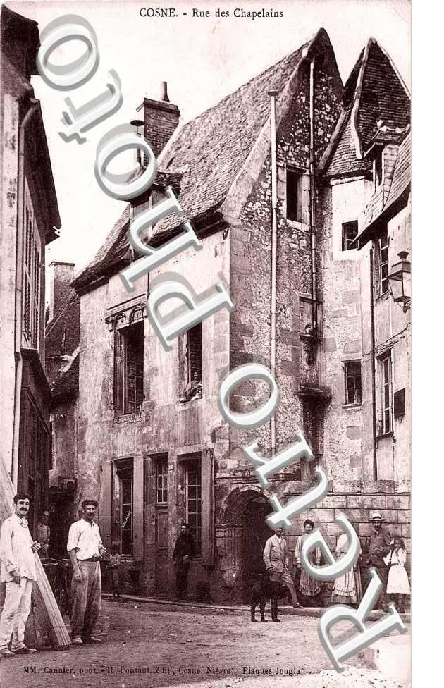 RUE DES CHAPELAINS