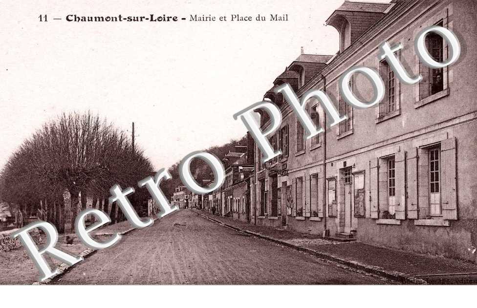 mairie et place du Mail