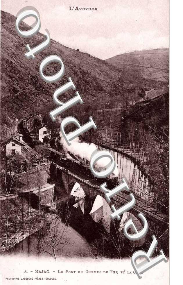 le pont du chemin de fer et la gare