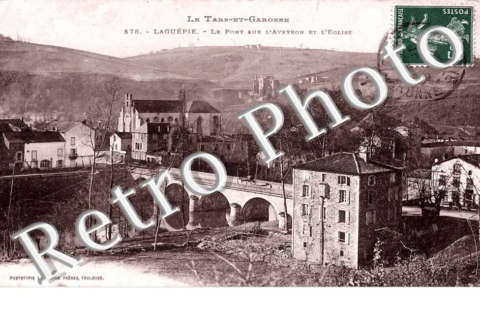 le pont sur l' Aveyron et l' eglise