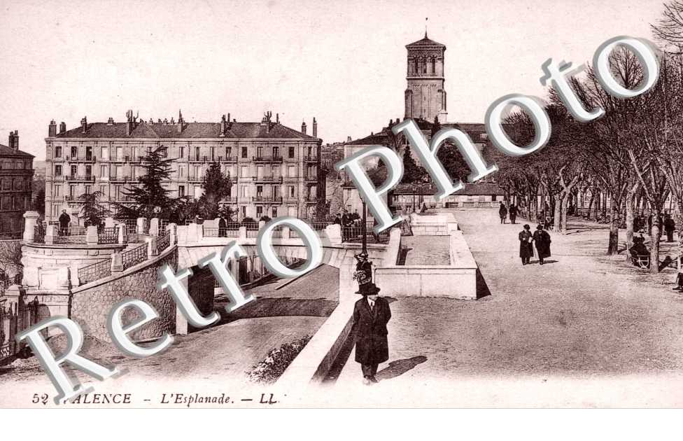 L'ESPLANADE