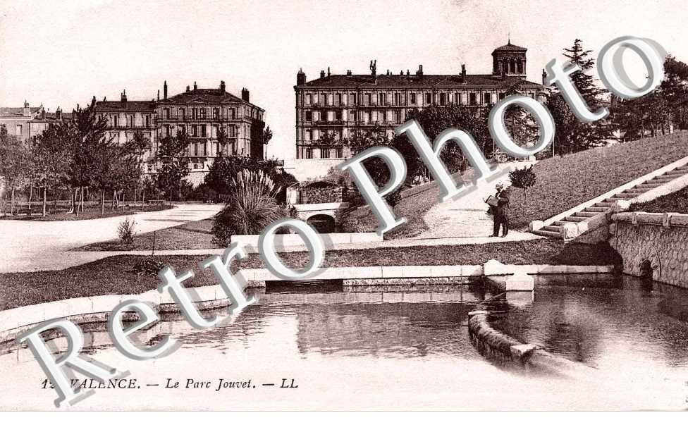 LE PARC JOUVET