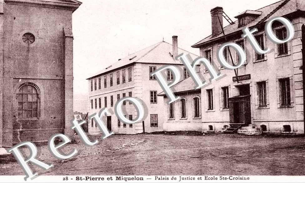 Palais de Justice et Ecole Ste Croisine