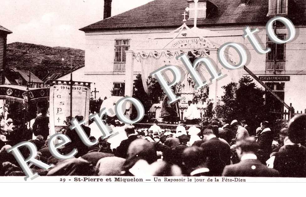 Un Reposoir le Jour de la Fete Dieu