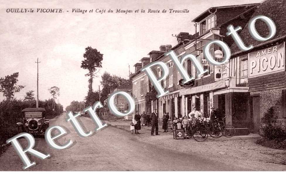 village et cafe du Maupas et la route de Trouville