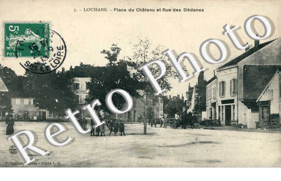 Place du Château et rue des Dodanes
