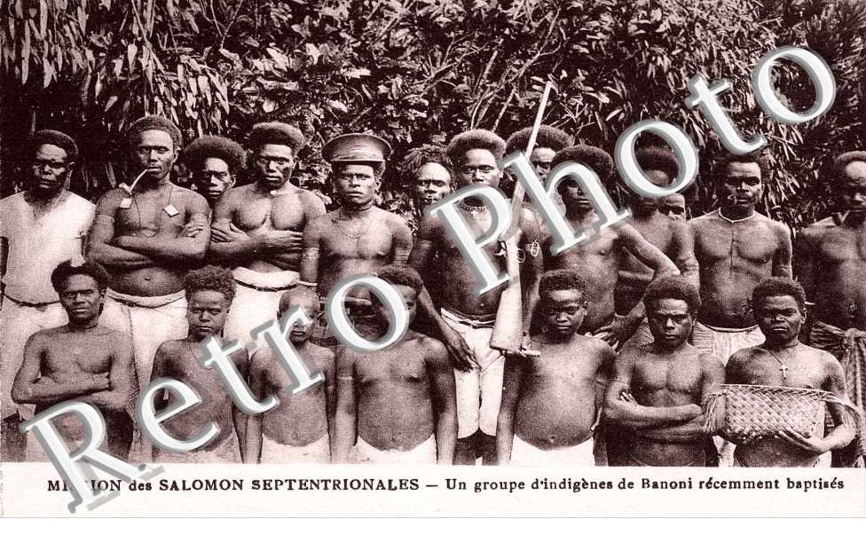 Un Groupe d'indigenes de Banoni recemment baptises