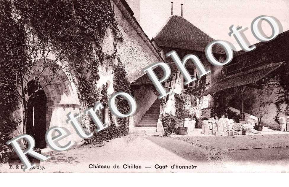 Chateau de Chillon - cour d'honneur