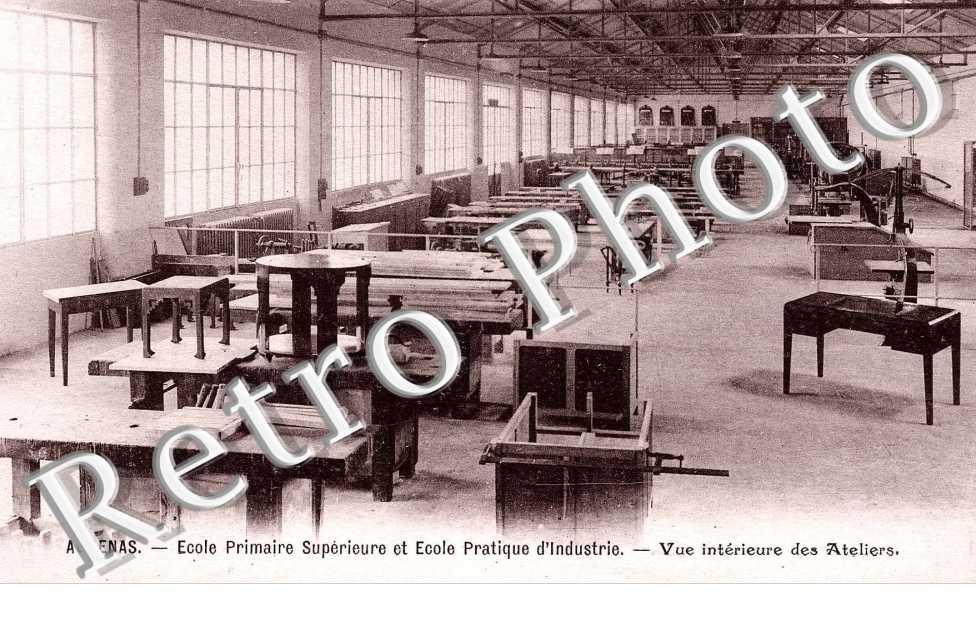 Ecole Superieure et Ecole Pratique d'Industrie - Vue Interieure des Ateliers