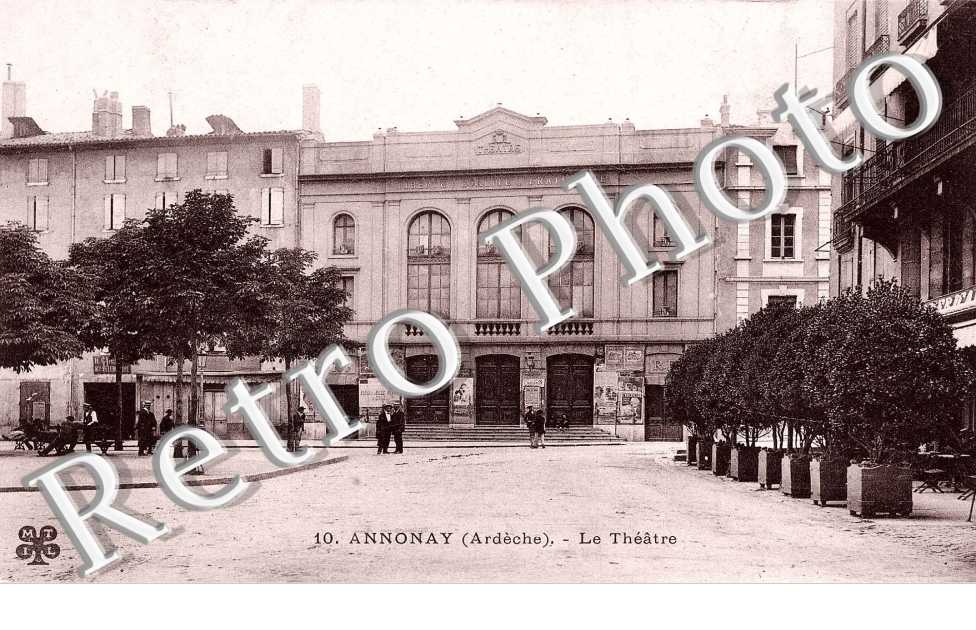 le Theatre