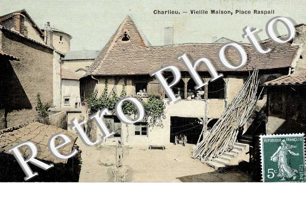 vieille maison, place raspail (couleur)