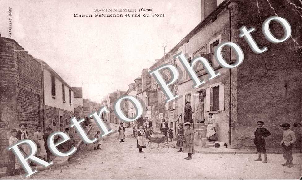 Maison Perruchon et rue du Pont