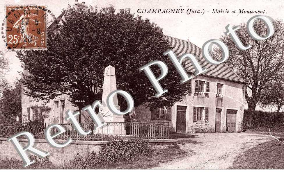 Mairie et Monument
