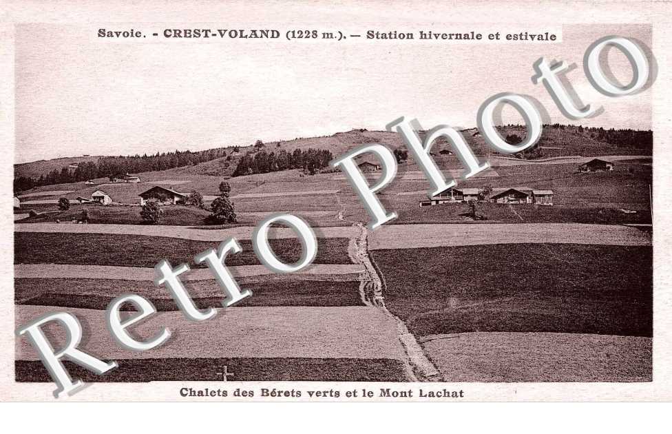 Station hivernale et estivale - Chalets des Berets verts et le Mont Lachat