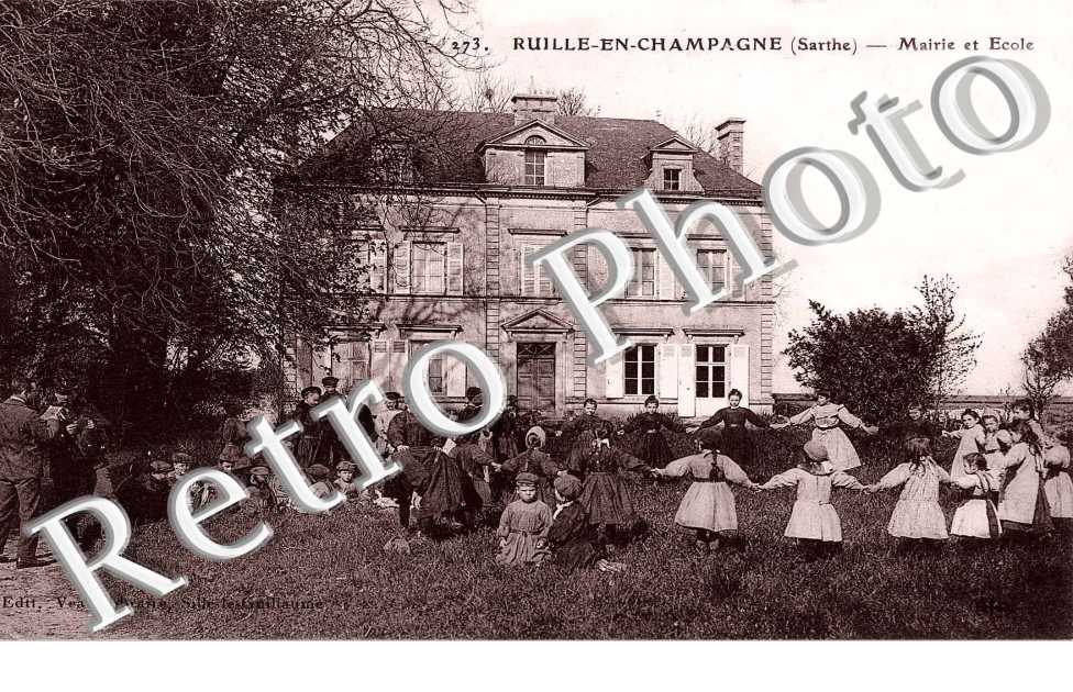 mairie et école en 1917