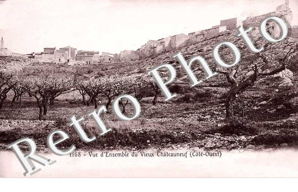 Vue d'ensemble du vieux Village