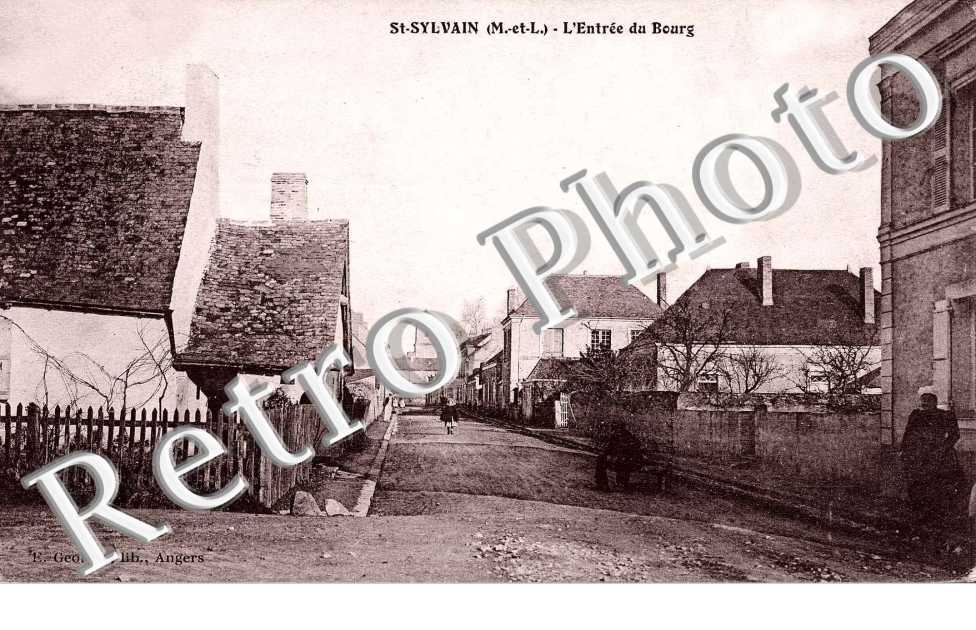 L'Entree du Bourg
