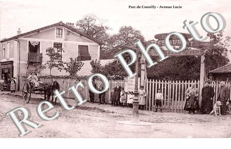 Parc de Coeuilly - Avenue Lucie - Restaurant L. Bador