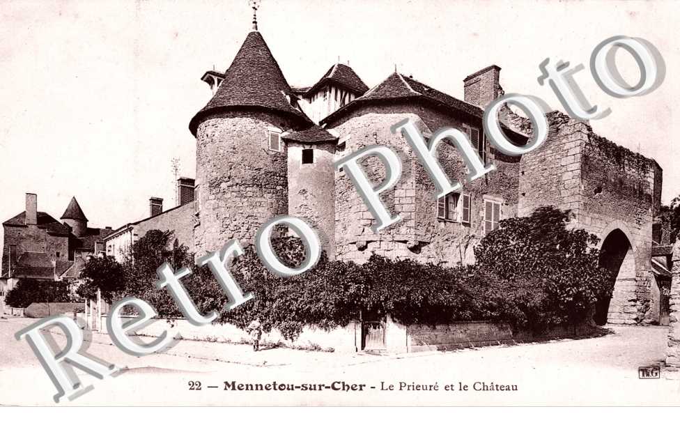 le prieure et le chateau
