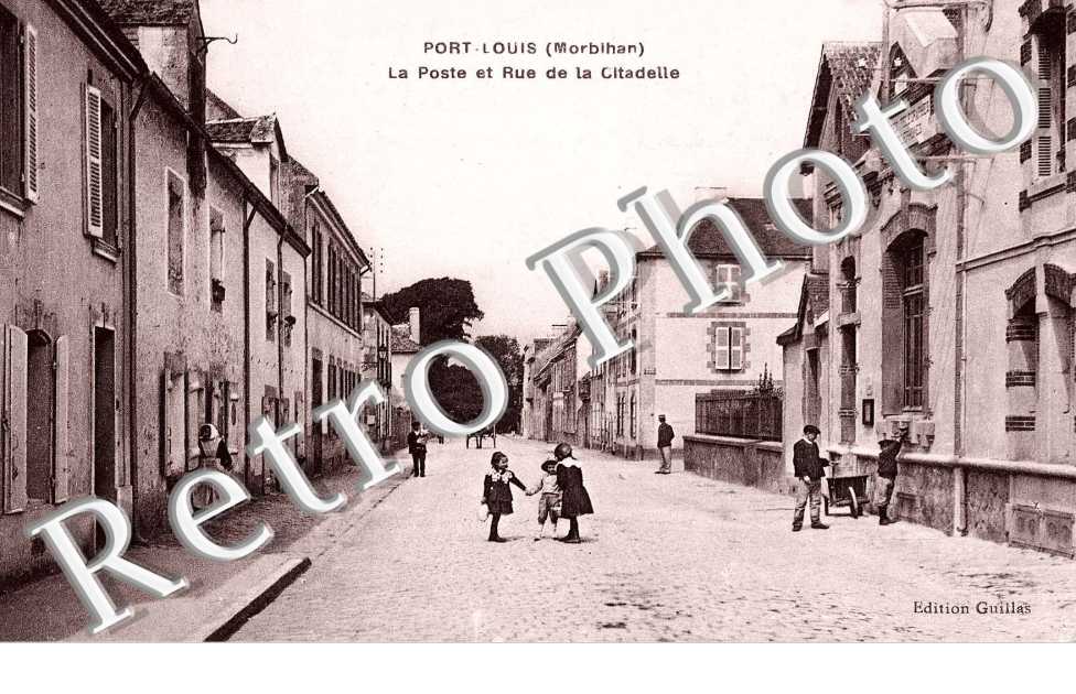 La Poste et rue de la Citadelle