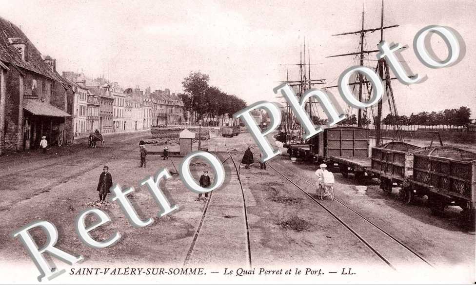 Quai Perret et le port