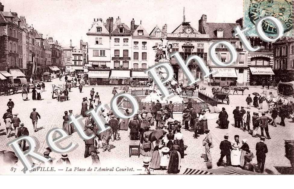 Place de l' Amiral Courbet