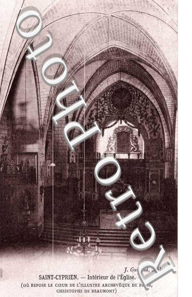 Interieur de l'eglise