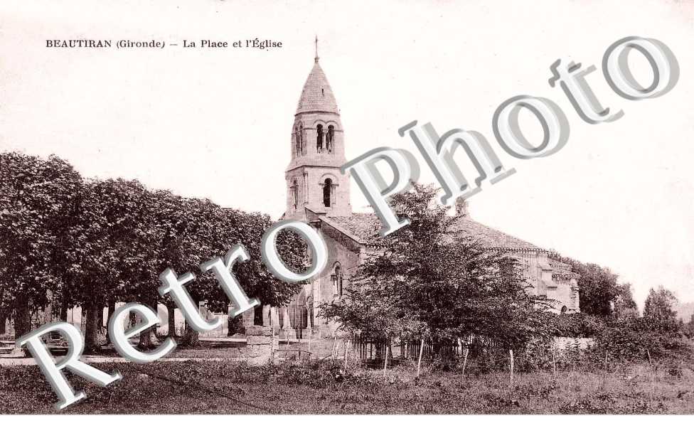 La place et l'eglise