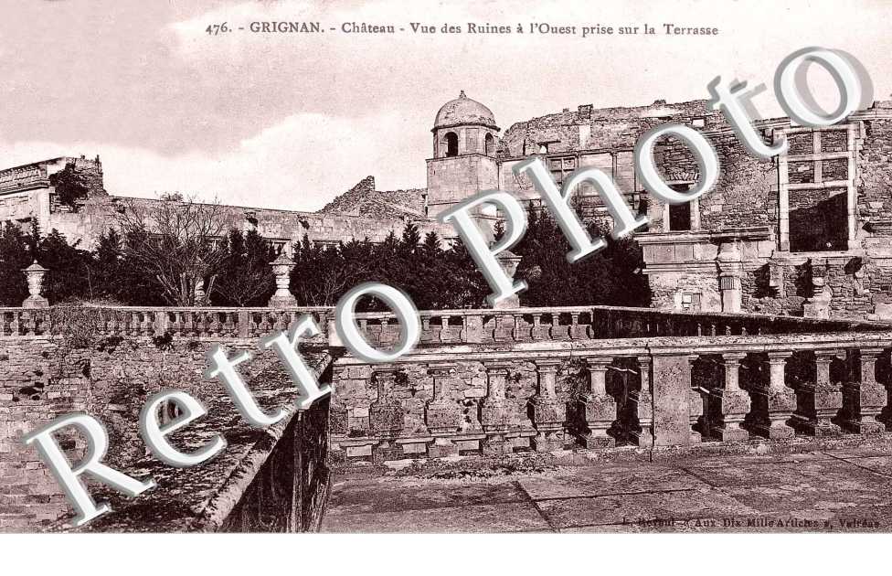 Chateau - Vue des Ruines